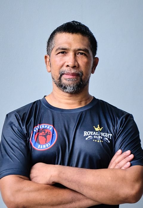 Charoon, Muay Thai Trainer at Superpro Samui